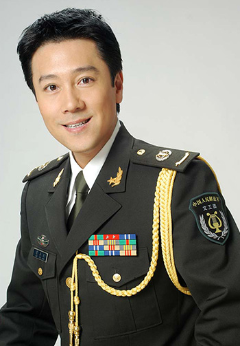 蔡国庆个人图片